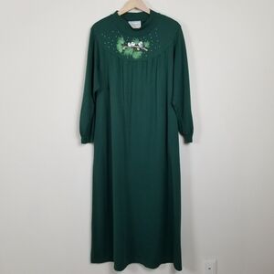 Kittens Vintage Night Gown Chickadee Bird Bust 23 L/XL